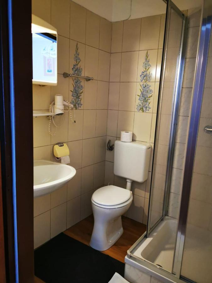 Hotel Goldene Krone มิสเทิลบาค ภายนอก รูปภาพ